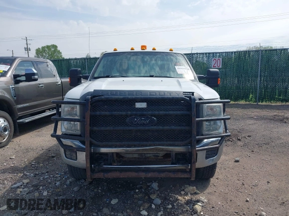 2014 Ford F-250 with VIN 1FD7X2BT1EEA74742, listed as a IAAI auction lot 41937930 with 268,877 mi miles and . Bid and sale history available at DreamBid. Image 12.