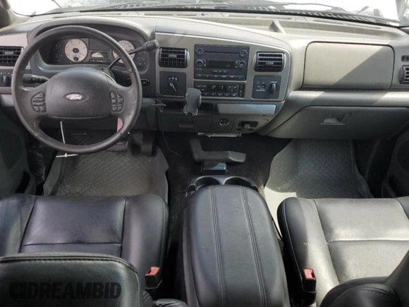 2007 Ford F-250 XL z VIN 1FTSX21P47EA00088, wystawiony jako Copart lot #54411125 z przebiegiem 68 931 mil mil oraz Szkoda całkowita • Salvage title. Historia ofert i sprzedaży dostępna na DreamBid. Obrazek 8.