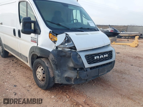 2019 Ram ProMaster Cargo with VIN 3C6TRVCG6KE522772, listed as a IAAI auction lot 41570518 with 117,422 mi miles and . Bid and sale history available at DreamBid. Image 6.
