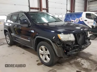 2011 Jeep Grand Cherokee Laredo z VIN 1J4RR4GG4BC622300, wystawiony jako IAAI lot #41571957 z przebiegiem 202 323 mil mil oraz . Historia ofert i sprzedaży dostępna na DreamBid. Obrazek 1.