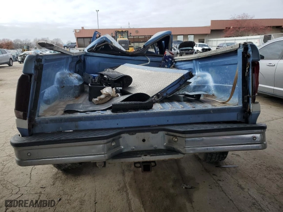 1996 Ford F-250 HD with VIN 1FTHX26G3TEB41098, listed as a Copart auction lot 83012794 with 0 mi miles and Non Repairable. Bid and sale history available at carsss.com. Image 6.