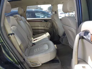 2009 Audi Q7 with VIN WA1AY74LX9D013784, listed as a IAAI auction lot 42551669 with 196,806 mi miles and . Bid and sale history available at DreamBid. Image 8.