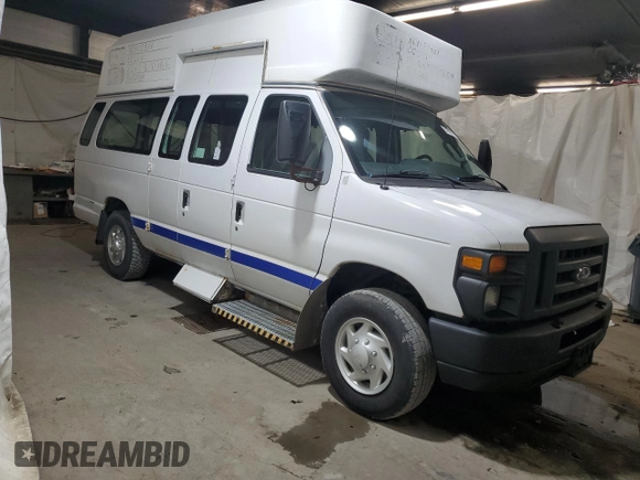 2014 Ford Econoline Cargo Commercial with VIN 1FTSS3EL1EDA21754, listed as a Copart auction lot 51676975 with 146,897 mi miles and Clean Title. Bid and sale history available at DreamBid. Image 4.
