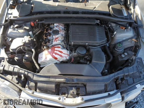 2008 BMW 1 Series 135i with VIN WBAUN93568VK40034, listed as a Copart auction lot 81903054 with 180,935 mi miles and Salvage title. Bid and sale history available at DreamBid. Image 12.