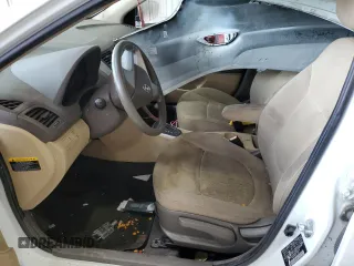 2014 Hyundai Accent GLS z VIN KMHCT4AE9EU709379, wystawiony jako Copart lot #54667835 z przebiegiem Nie podano mil oraz Szkoda całkowita • Salvage title. Historia ofert i sprzedaży dostępna na DreamBid. Obrazek 7.