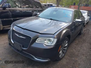 2017 Chrysler 300 C with VIN 2C3CCAEG2HH588009, listed as a IAAI auction lot 42035609 with 204,795 mi miles and . Bid and sale history available at DreamBid. Image 17.