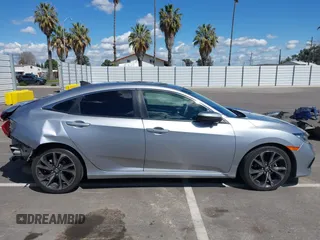 2019 Honda Civic Sedan Sport with VIN 2HGFC2F82KH519464, listed as a IAAI auction lot 41940030 with 59,718 mi miles. Bid and sale history available at carsss.com. Image 14.