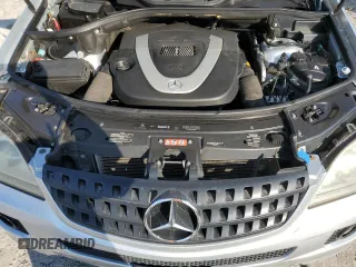 2006 Mercedes-Benz M 350 with VIN 4JGBB86E86A017230, listed as a Copart auction lot 45532555 with 118,830 mi miles and Salvage Title. Bid and sale history available at DreamBid. Image 12.