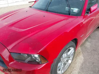 2011 Dodge Charger RT Plus with VIN 2B3CL5CT3BH512648, listed as a IAAI auction lot 41273976 with 185,560 mi miles. Bid and sale history available at carsss.com. Image 6.