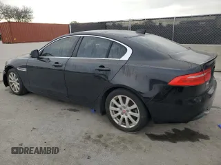 2019 Jaguar XE 25t with VIN SAJAR4FX5KCP48395, listed as a Copart auction lot 44546005 with 71,611 mi miles and Clean Title. Bid and sale history available at carsss.com. Image 2.