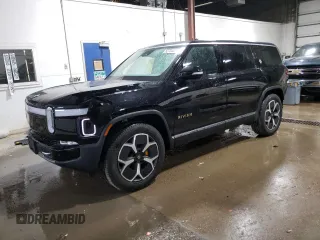 2024 Rivian R1S Adventure z VIN 7PDSGABA3RN036905, wystawiony jako Copart lot #52734435 z przebiegiem 10 384 mil mil oraz Szkoda całkowita • Salvage title. Historia ofert i sprzedaży dostępna na DreamBid. Obrazek 1.
