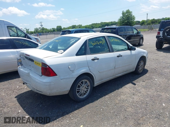 2007 Ford Focus S with VIN 1FAFP34N47W183106, listed as a IAAI auction lot 42540411 with 281,111 mi miles and . Bid and sale history available at DreamBid. Image 4.
