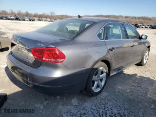 2015 Volkswagen Passat 1.8T Sport with VIN 1VWBT7A30FC023834, listed as a Copart auction lot 48338425 with 82,647 mi miles and Salvage Title. Bid and sale history available at carsss.com. Image 3.