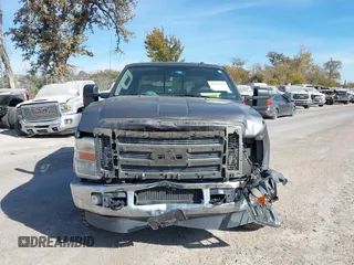 2010 Ford Super Duty F-250 SRW XL with VIN 1FTSW2BR8AEB13729, listed as a IAAI auction lot 40970768 with 228,863 mi miles. Bid and sale history available at carsss.com. Image 12.