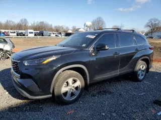 2022 Toyota Highlander L z VIN 5TDCZRBH4NS570596, wystawiony jako Copart lot #88216165 z przebiegiem 78 577 mil mil oraz Szkoda całkowita • Salvage title. Historia ofert i sprzedaży dostępna na DreamBid. Obrazek 1.