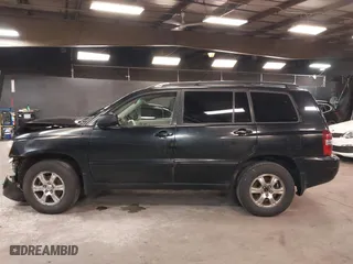2004 Toyota Highlander with VIN JTEEP21A740043174, listed as a IAAI auction lot 41821037 with 453,624 mi miles. Bid and sale history available at carsss.com. Image 15.
