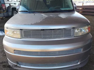 2005 Scion xB with VIN JTLKT334850214892, listed as a IAAI auction lot 42088511 with 1 mi miles. Bid and sale history available at carsss.com. Image 6.