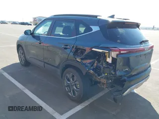 2024 Kia Seltos S z VIN KNDEUCAA1R7606866, wystawiony jako IAAI lot #41860017 z przebiegiem 15 384 mil mil oraz . Historia ofert i sprzedaży dostępna na DreamBid. Obrazek 3.