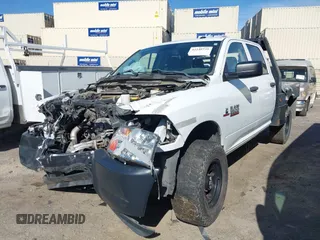 2015 Ram 2500 Tradesman with VIN 3C6UR5CL4FG665098, listed as a IAAI auction lot 42249739 with 34,165 mi miles and . Bid and sale history available at DreamBid. Image 18.