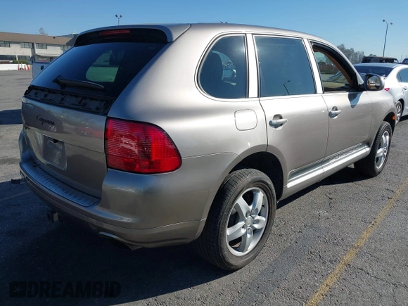 2005 Porsche Cayenne with VIN WP1AA29P35LA25539, listed as a IAAI auction lot 41653826 with 162,439 mi miles. Bid and sale history available at carsss.com. Image 4.