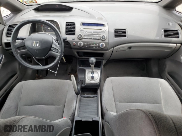 2008 Honda Civic LX z VIN 2HGFA16598H304128, wystawiony jako Copart lot #57183015 z przebiegiem 191 601 mil mil oraz Szkoda całkowita • Salvage title. Historia ofert i sprzedaży dostępna na DreamBid. Obrazek 8.