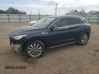 2019 Infiniti QX50 LUXE with VIN 3PCAJ5M10KF143035, listed as a Copart auction lot 43544015 with 144,703 mi miles and Salvage Title. Bid and sale history available at carsss.com. Image 1.