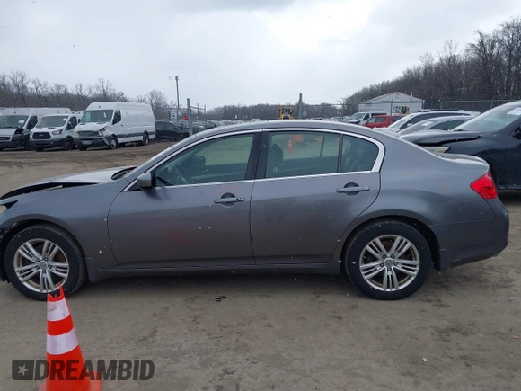 2011 Infiniti G25 x with VIN JN1DV6AR1BM653907, listed as a IAAI auction lot 41628344 with 158,949 mi miles. Bid and sale history available at carsss.com. Image 14.