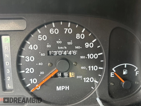 1999 Isuzu Rodeo S z VIN 4S2CK58W7X4357230, wystawiony jako Copart lot #45724855 z przebiegiem 130 446 mil mil oraz Czysty tytuł • Clean title. Historia ofert i sprzedaży dostępna na DreamBid. Obrazek 8.