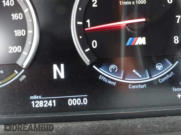 2013 BMW M6 z VIN WBSLX9C55DC968497, wystawiony jako IAAI lot #41863884 z przebiegiem 128 241 mil mil oraz . Historia ofert i sprzedaży dostępna na DreamBid. Obrazek 16.