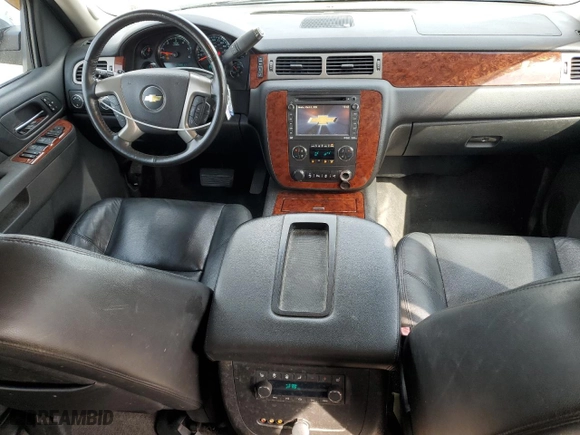 2013 Chevrolet Suburban LTZ with VIN 1GNSKKE70DR132057, listed as a Copart auction lot 47657195 with NaN miles and Salvage Title. Bid and sale history available at carsss.com. Image 8.