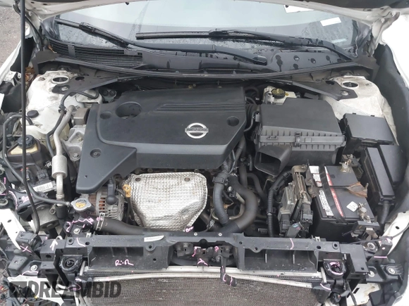 2013 Nissan Altima S with VIN 1N4AL3AP7DC210453, listed as a IAAI auction lot 41661915 with 193,796 mi miles and . Bid and sale history available at DreamBid. Image 10.