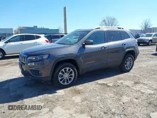 2019 Jeep Cherokee Latitude Plus with VIN 1C4PJMLB9KD177741, listed as a IAAI auction lot 41904835 with 110,792 mi miles. Bid and sale history available at carsss.com. Image 2.