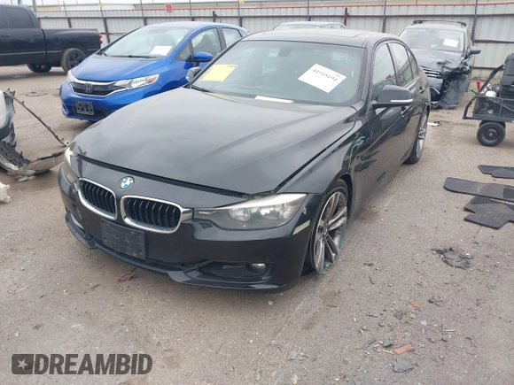 2013 BMW 3 Series 328i with VIN WBA3C1C58DF441909, listed as a IAAI auction lot 41915194 with 161,689 mi miles and . Bid and sale history available at carsss.com. Image 16.