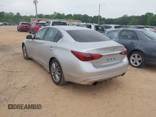 2018 Infiniti Q50 3.0t Luxe with VIN JN1EV7AR0JM433540, listed as a IAAI auction lot 42129284 with 105,966 mi miles. Bid and sale history available at carsss.com. Image 3.