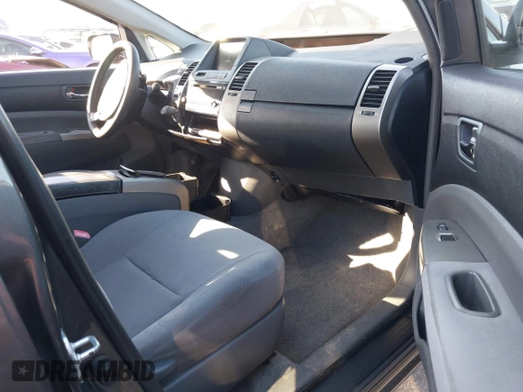 2008 Toyota Prius with VIN JTDKB20U483448432, listed as a IAAI auction lot 41641285 with 183,754 mi miles. Bid and sale history available at carsss.com. Image 5.