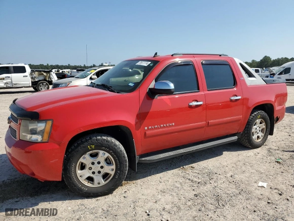 2008 Chevrolet Avalanche LTZ with VIN 3GNFK123X8G181138, listed as a Copart auction lot 70577774 with 135,290 mi miles and Salvage Title. Bid and sale history available at carsss.com. Image 1.