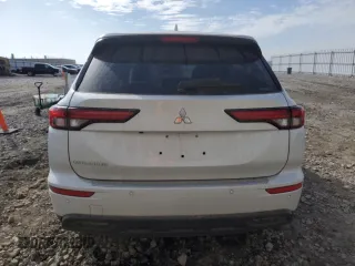 2022 Mitsubishi Outlander ES with VIN JA4J4TA80NZ064728, listed as a Copart auction lot 49327395 with 64,038 mi miles and Non Repairable. Bid and sale history available at carsss.com. Image 6.
