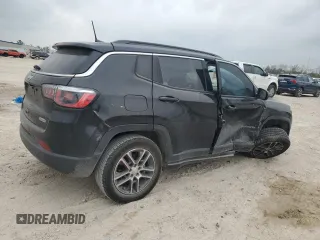 2019 Jeep Compass Latitude с VIN 3C4NJCBB4KT769402, выставлен на аукционе Copart как лот 49258595 с пробегом 100 632 миль миль и Списание • Salvage title. История ставок и продаж доступна на DreamBid. Изображение 3.