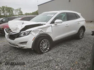 2018 Lincoln MKC Reserve z VIN 5LMCJ3C97JUL04340, wystawiony jako Copart lot #52628585 z przebiegiem 83 486 mil mil oraz Szkoda całkowita • Salvage title. Historia ofert i sprzedaży dostępna na DreamBid. Obrazek 1.