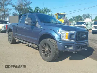 2018 Ford F-150 XL z VIN 1FTFX1EG0JFB07498, wystawiony jako IAAI lot #42550647 z przebiegiem 126 637 mil mil oraz . Historia ofert i sprzedaży dostępna na DreamBid. Obrazek 1.
