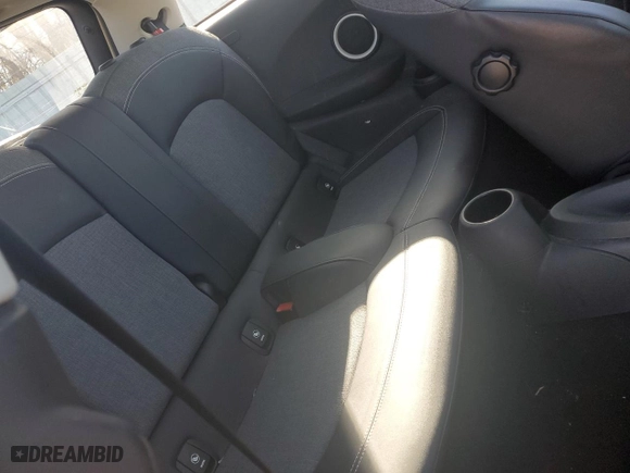 2015 MINI Cooper Hardtop with VIN WMWXM5C57F3A58279, listed as a Copart auction lot 47798785 with 119,545 mi miles and Salvage Title. Bid and sale history available at carsss.com. Image 10.