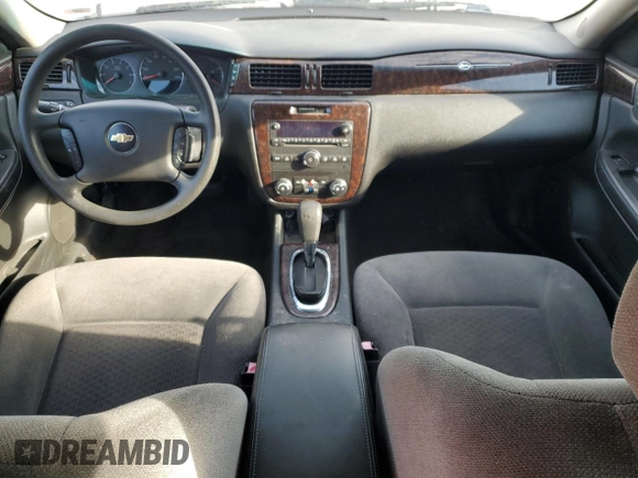 2015 Chevrolet Impala LT with VIN 2G1WB5E37F1108576, listed as a Copart auction lot 82569794 with 118,713 mi miles and Clean Title. Bid and sale history available at DreamBid. Image 8.