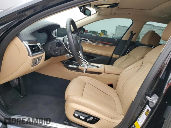 2022 BMW 7 Series 750i xDrive with VIN WBA7U2C02NCJ27538, listed as a Copart auction lot 42022885 with 29,083 mi miles and Salvage title. Bid and sale history available at DreamBid. Image 7.