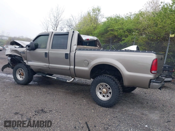 2000 Ford F-250 XL with VIN 1FTNX21F8YEA17319, listed as a IAAI auction lot 41987756 with Not provided miles and . Bid and sale history available at DreamBid. Image 3.