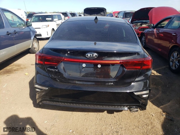2021 Kia Forte FE with VIN 3KPF24AD9ME299725, listed as a Copart auction lot 53106124 with NaN miles and Salvage Title. Bid and sale history available at carsss.com. Image 6.