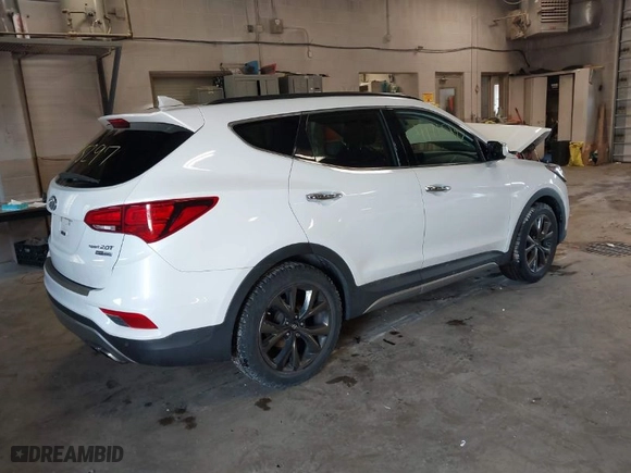 2017 Hyundai Santa Fe Sport 2.0T Ultimate with VIN 5XYZWDLA5HG478826, listed as a IAAI auction lot 41915297 with 117,889 mi miles. Bid and sale history available at carsss.com. Image 4.