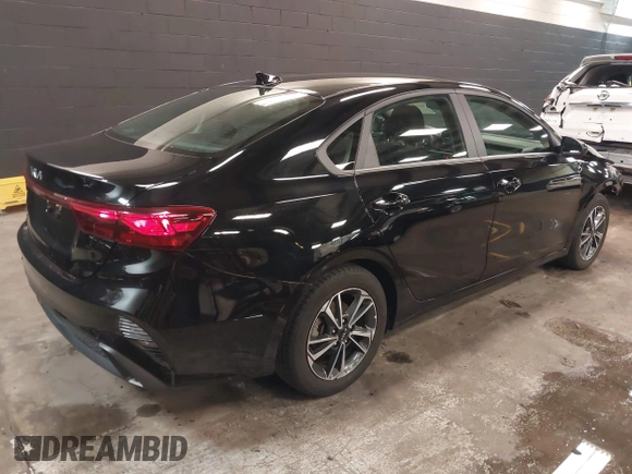 2024 Kia Forte LXS with VIN 3KPF24AD6RE745031, listed as a IAAI auction lot 41776118 with 18,093 mi miles and . Bid and sale history available at DreamBid. Image 4.