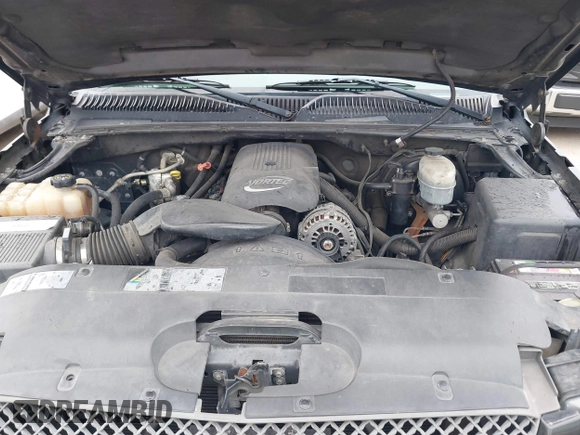2003 Chevrolet Silverado 1500 with VIN 2GCEK19T831213564, listed as a IAAI auction lot 41616748 with 179,876 mi miles. Bid and sale history available at carsss.com. Image 10.