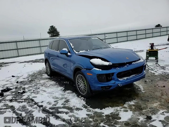 2017 Porsche Cayenne S E-Hybrid with VIN WP1AE2A2XHLA74262, listed as a Copart auction lot 41544075 with 29,837 mi miles and Salvage title. Bid and sale history available at DreamBid. Image 11.