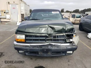 1996 Dodge Dakota z VIN 1B7GL23Y2TS561862, wystawiony jako Copart lot #72455804 z przebiegiem 110 601 mil mil oraz Szkoda całkowita • Salvage title. Historia ofert i sprzedaży dostępna na DreamBid. Obrazek 5.
